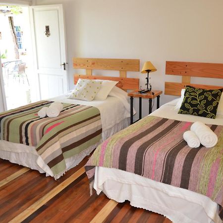 Hostal Petit Verdot Santa Cruz Oda fotoğraf