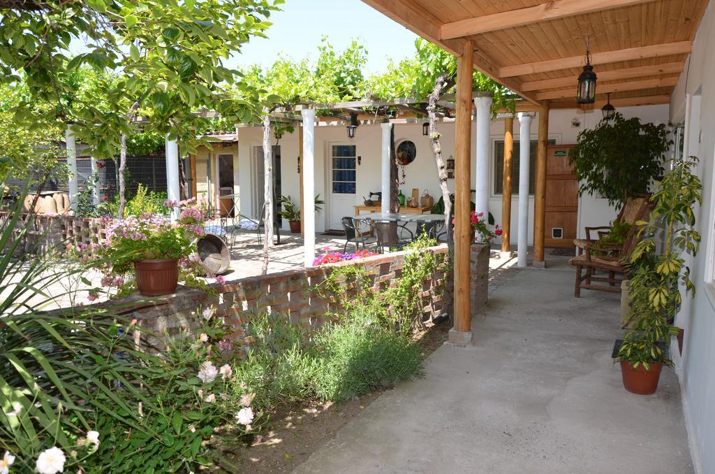 Hostal Petit Verdot Santa Cruz Dış mekan fotoğraf